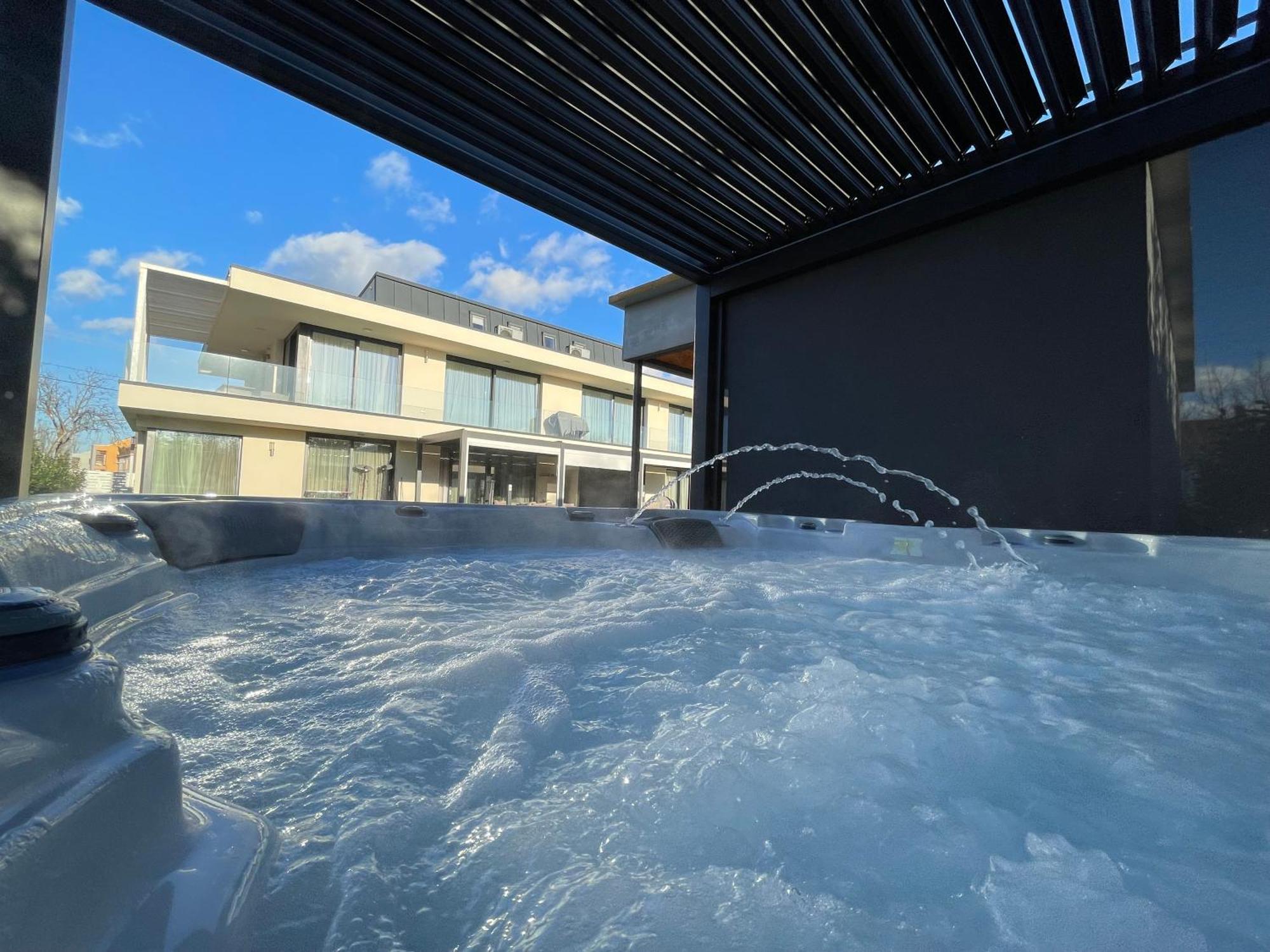 Luxury Apartments In Balatonalmadi, Almadi Lux Apartman II - Crystal White Ngoại thất bức ảnh